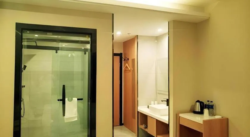 Shell Hotel Bozhou Lixin County Passenger Center