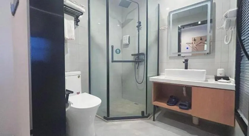 Shell Hotel Bozhou Lixin County Passenger Center