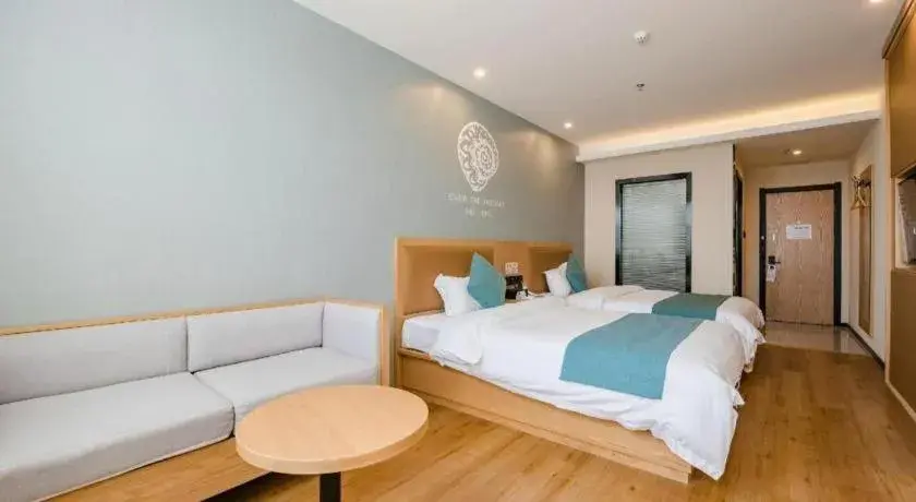 Bed in Shell Hotel Bozhou Lixin County Passenger Center Bed in Shell Hotel Bozhou Lixin County Passenger Center