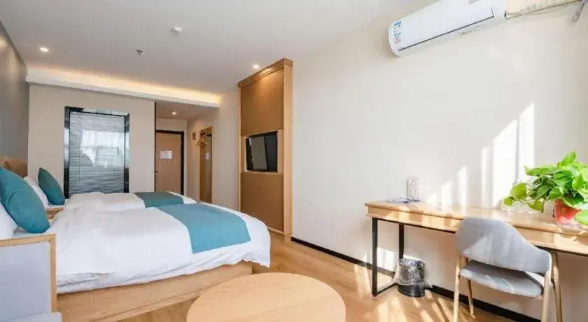 Bed in Shell Hotel Bozhou Lixin County Passenger Center Bed in Shell Hotel Bozhou Lixin County Passenger Center