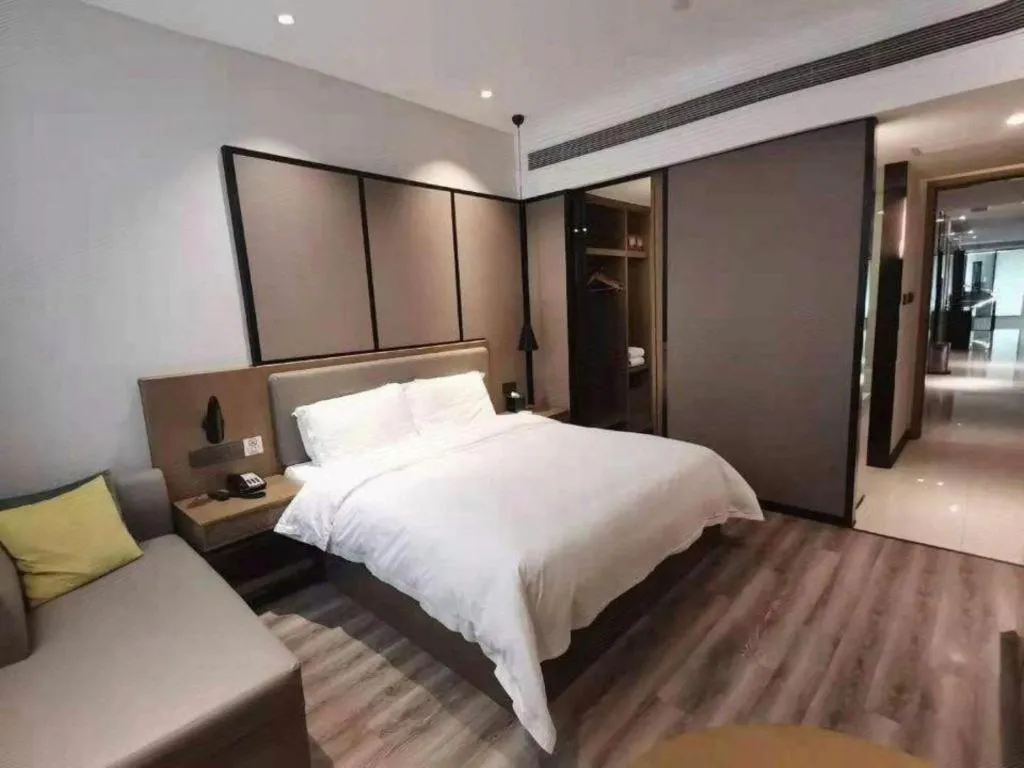 Bed in Gya Hotel Shanghai Xizang Bei Road Metro Station