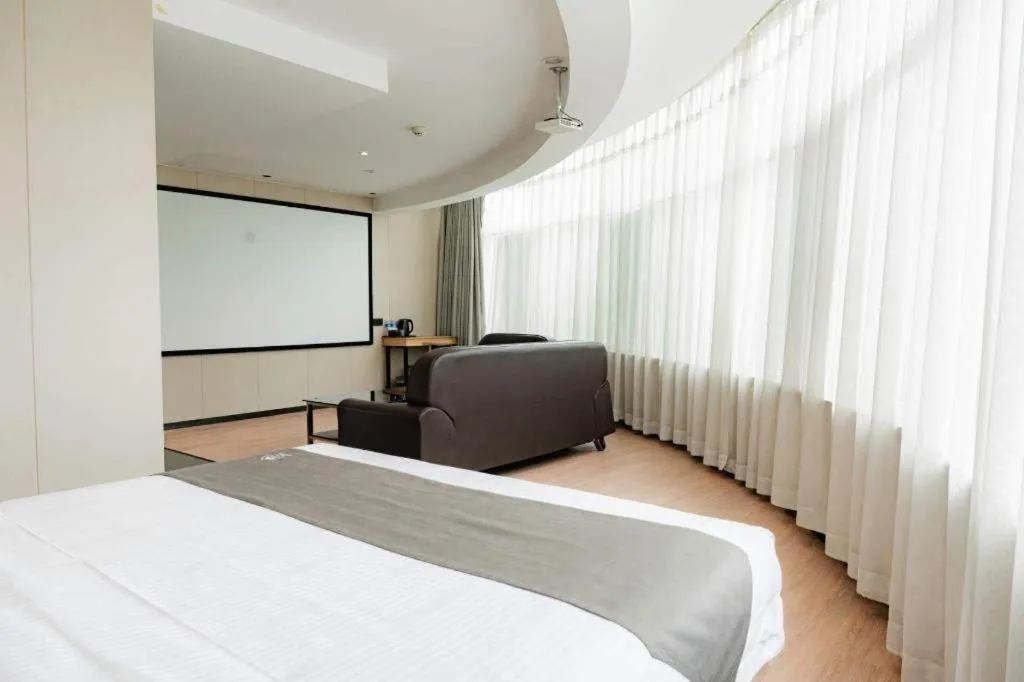 Bed in Green Tree Inn Express Tangshan Kaiping District Government