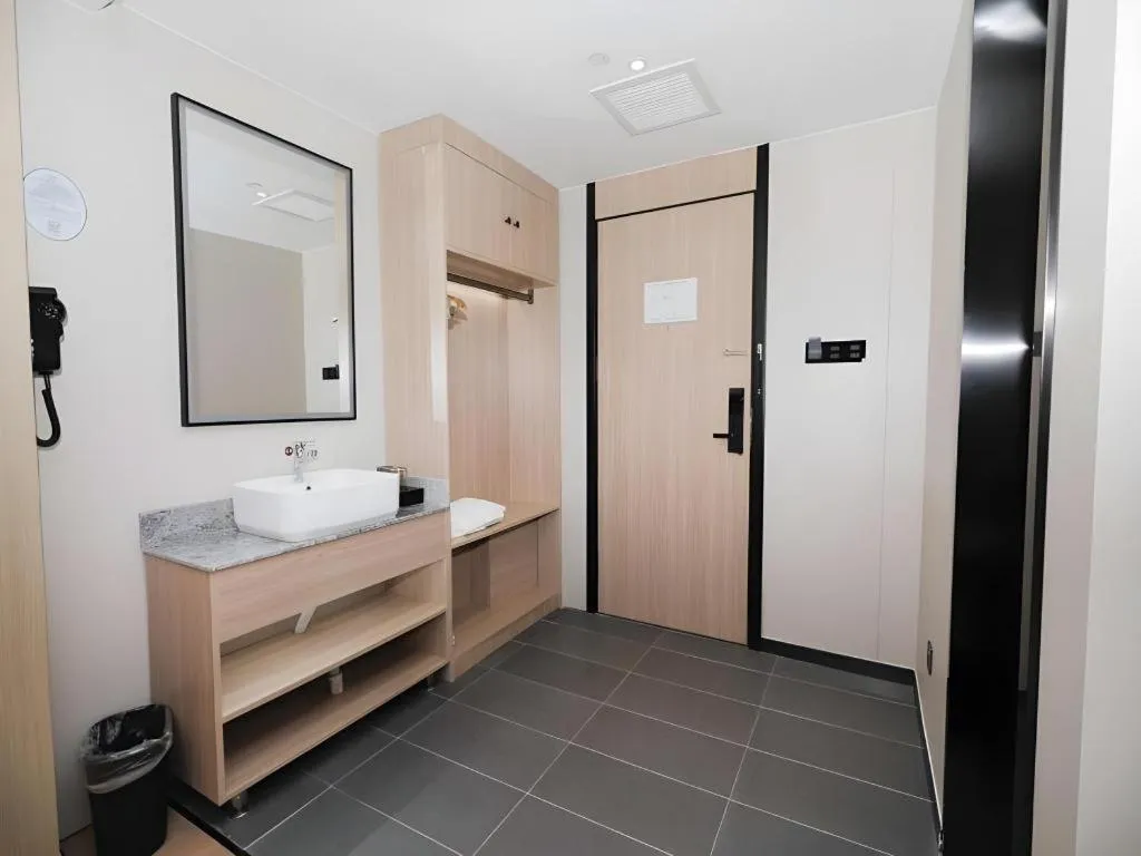 Bed in Green Tree Inn Express Tangshan Kaiping District Government