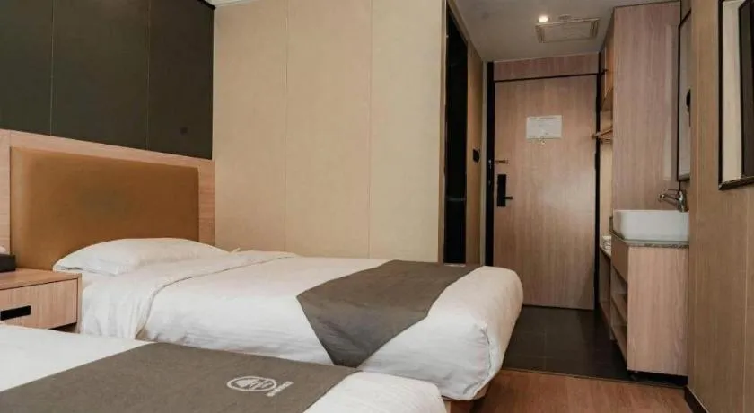 Bed in Green Tree Inn Express Tangshan Kaiping District Government