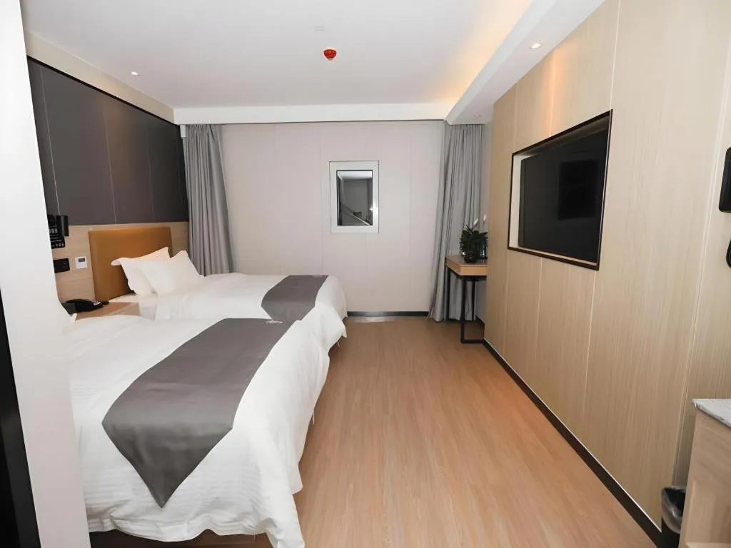 Bed in Green Tree Inn Express Tangshan Kaiping District Government