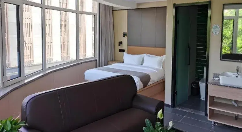 Bed in Green Tree Inn Express Tangshan Kaiping District Government Bed in Green Tree Inn Express Tangshan Kaiping District Government