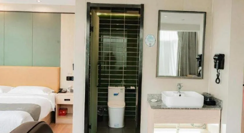 Bed in Green Tree Inn Express Tangshan Kaiping District Government