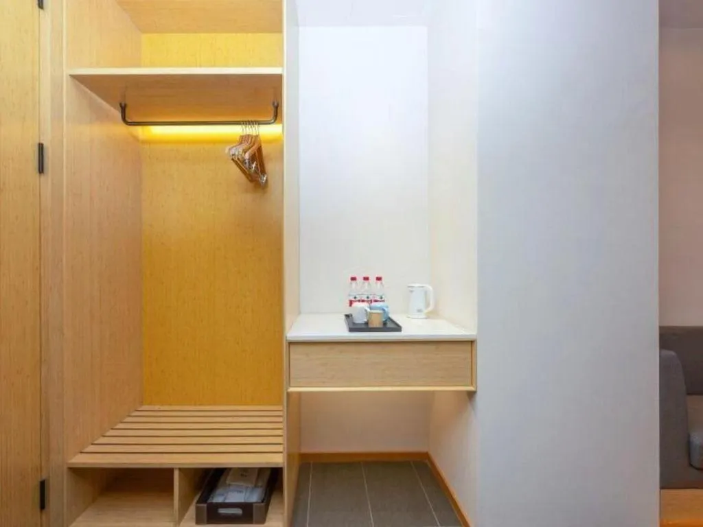 Green Tree Inn Xuzhou Tongshan Wanda Plaza Yuquanhe Metro Station