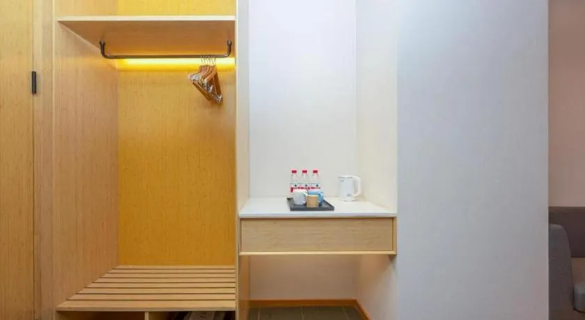 Green Tree Inn Xuzhou Tongshan Wanda Plaza Yuquanhe Metro Station