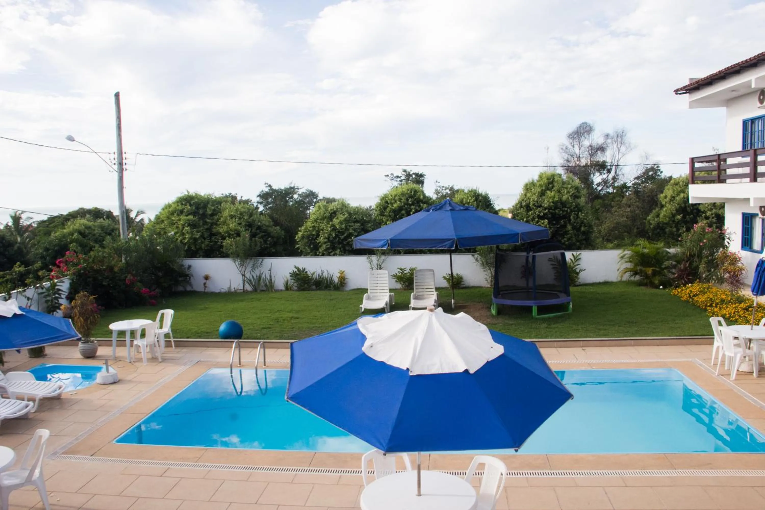 Swimming pool in Pousada das Flores