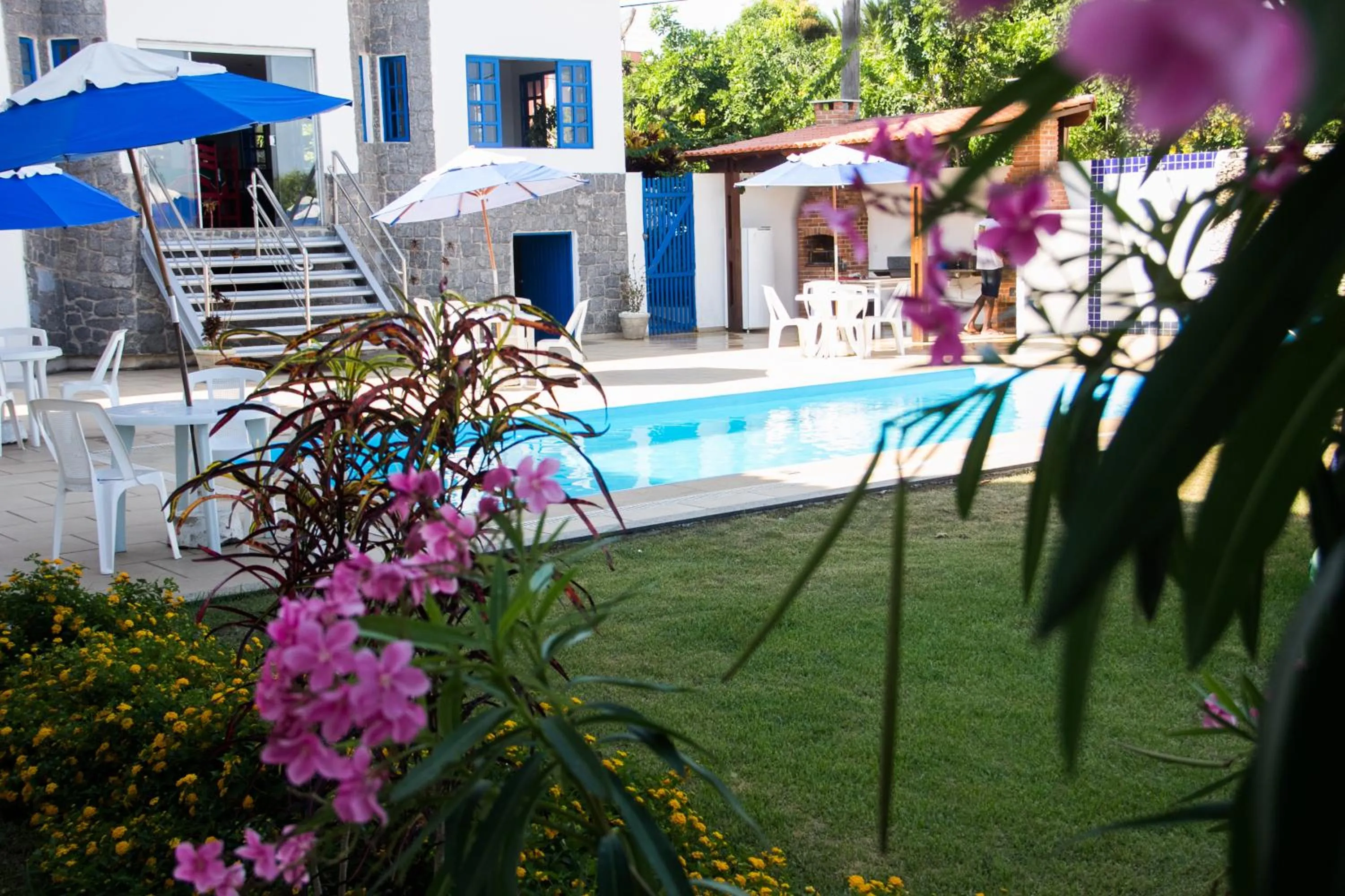 Swimming pool in Pousada das Flores