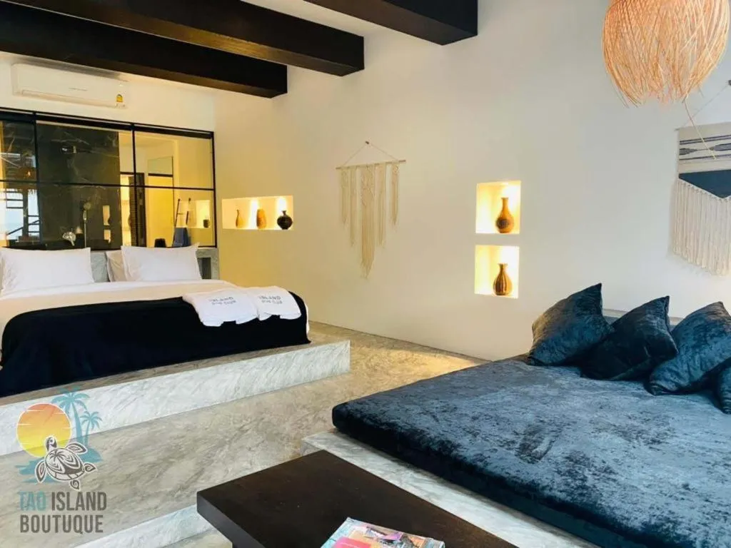Bed in Tao Island Boutique Hotel