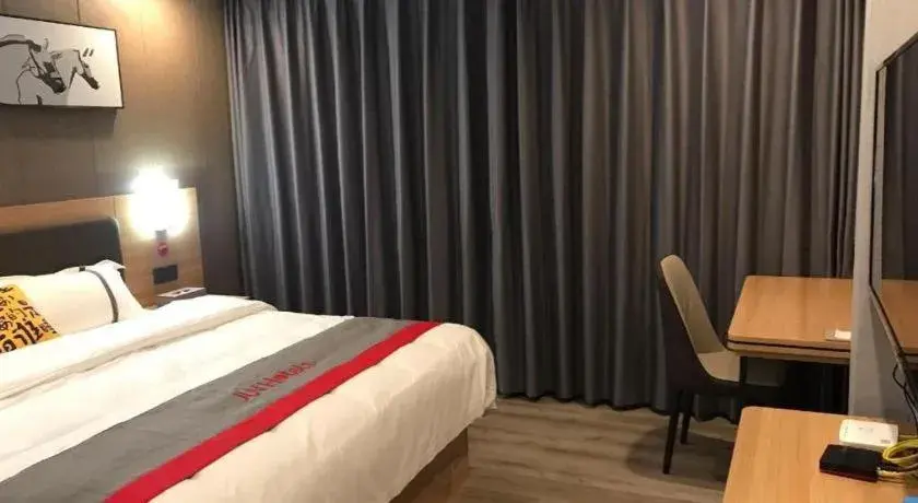 Bed in Jun Hotel Guangdong Zhanjiang Xiashan South Railway Station Bed in Jun Hotel Guangdong Zhanjiang Xiashan South Railway Station