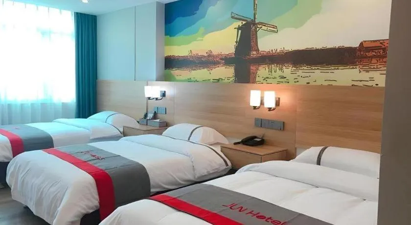 Bed in Jun Hotel Guangdong Zhanjiang Xiashan South Railway Station