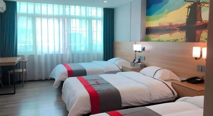 Bed in Jun Hotel Guangdong Zhanjiang Xiashan South Railway Station