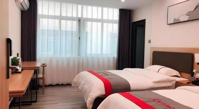 Bed in Jun Hotel Guangdong Zhanjiang Xiashan South Railway Station