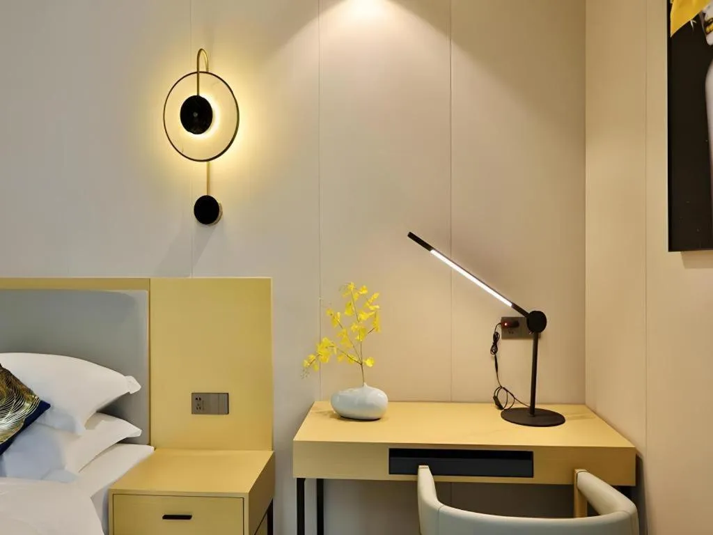 Bed in MIDI Hotel Guangdong Chaozhou Xiangqiao District Hanshan Teachers College