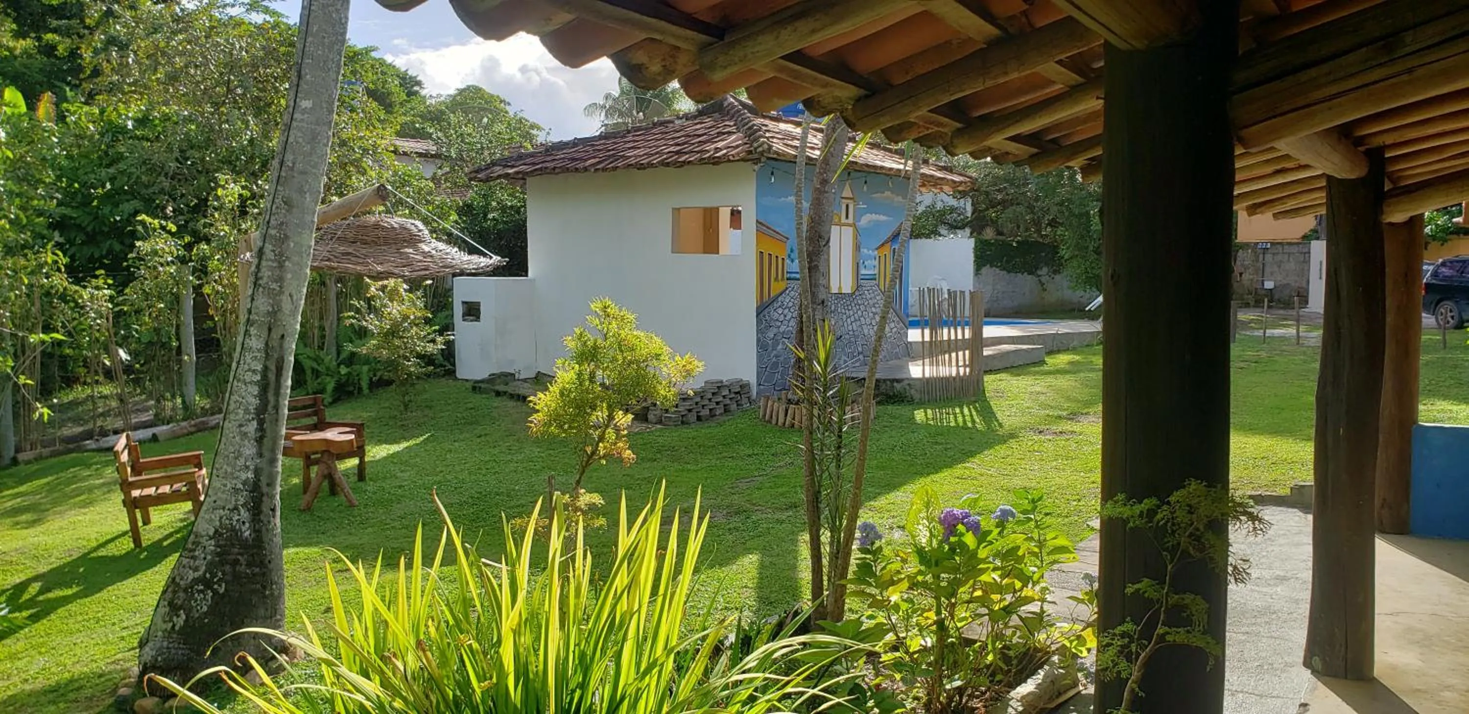 Garden view in Dorm Céu Azul