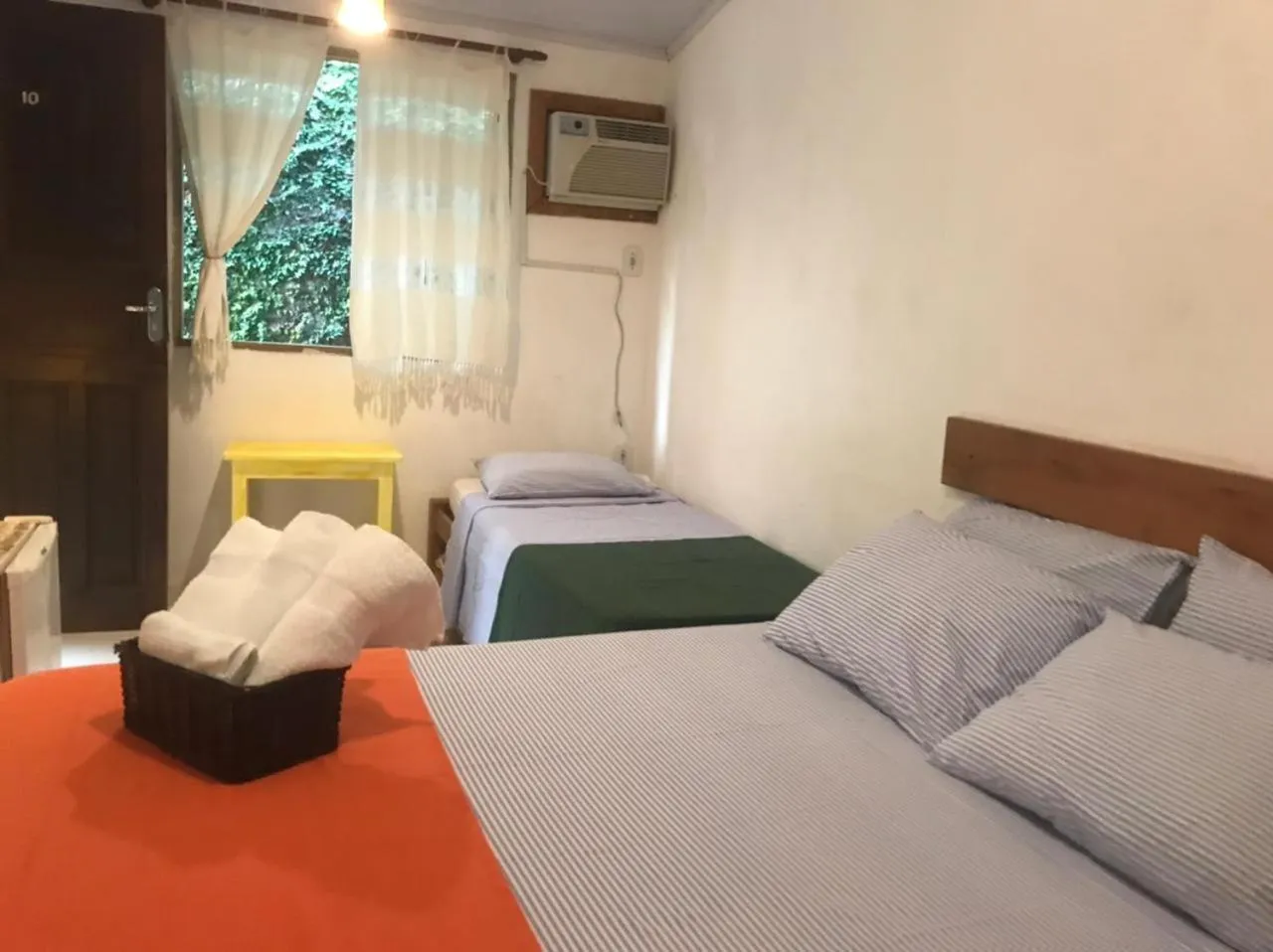 Photo of the whole room, Bed in Dorm Céu Azul