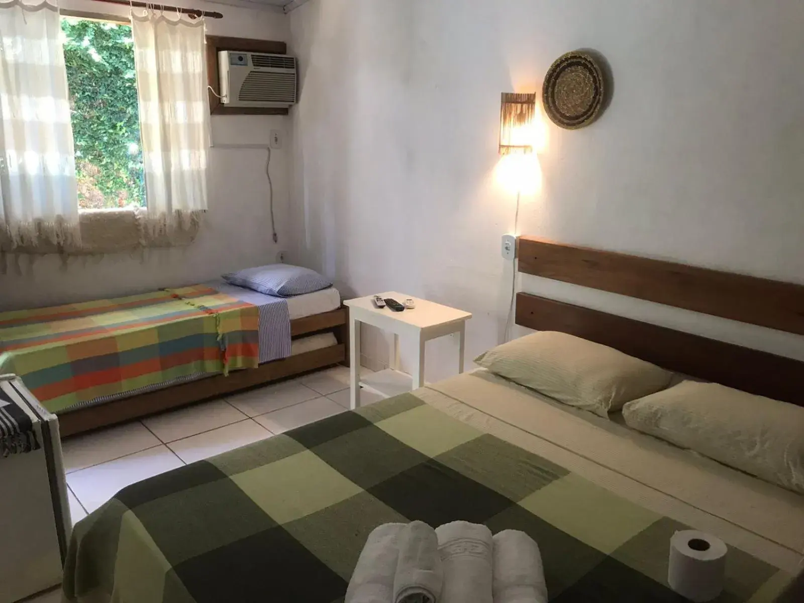 Classic Triple Room in Dorm Céu Azul Classic Triple Room in Dorm Céu Azul