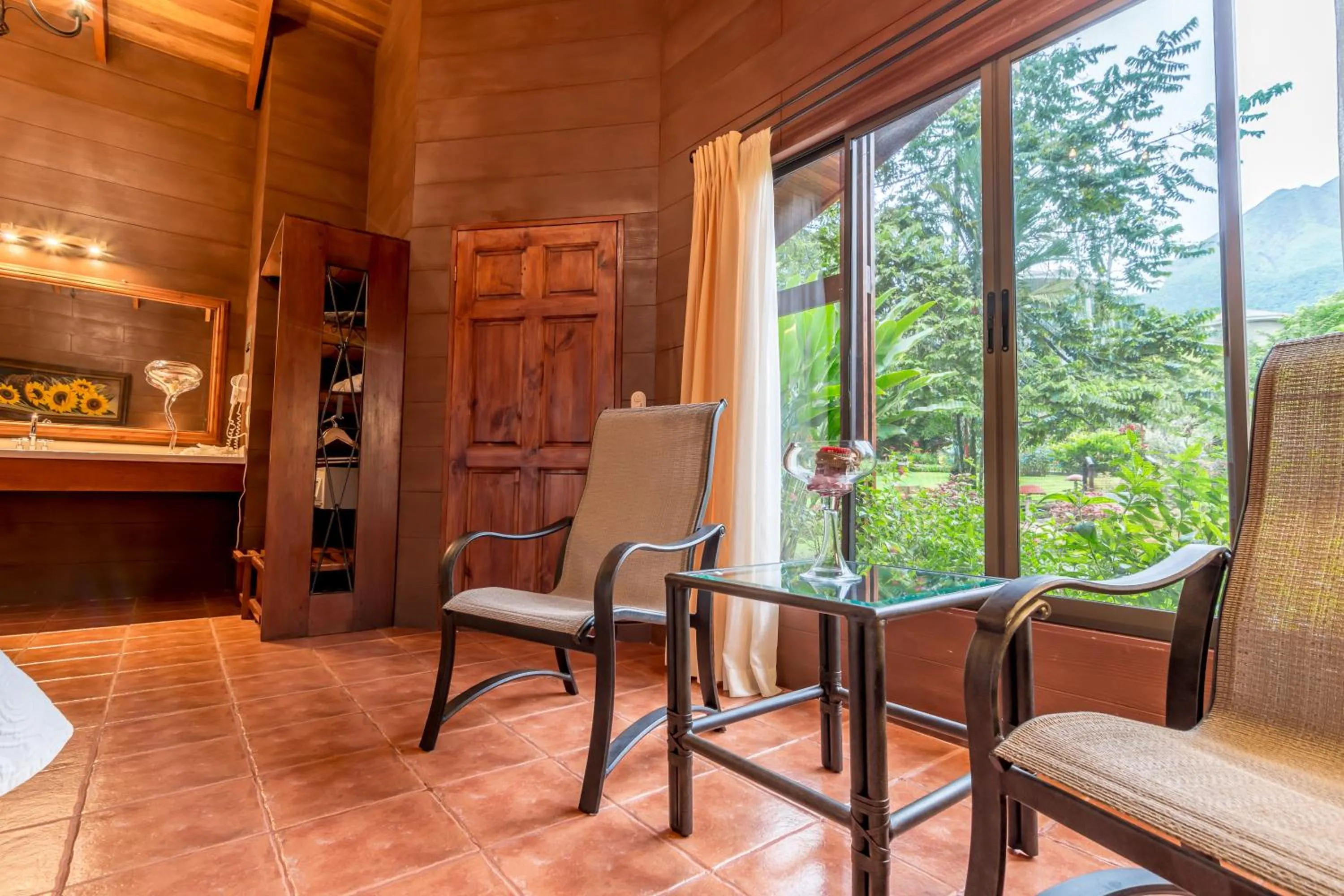 Living room in Hotel El Silencio del Campo