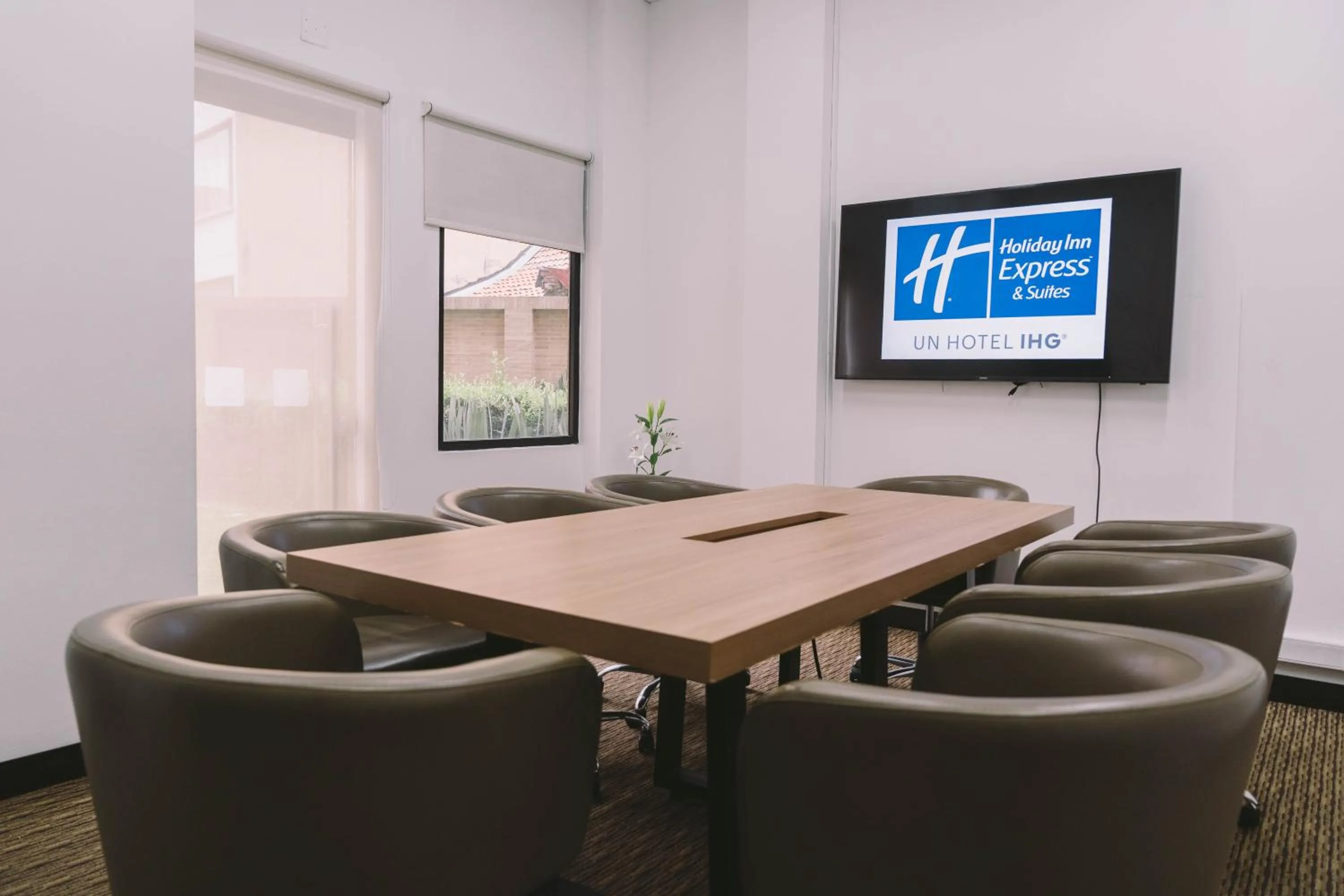 Meeting/conference room in Holiday Inn Express & Suites Bogota Zona G By IHG