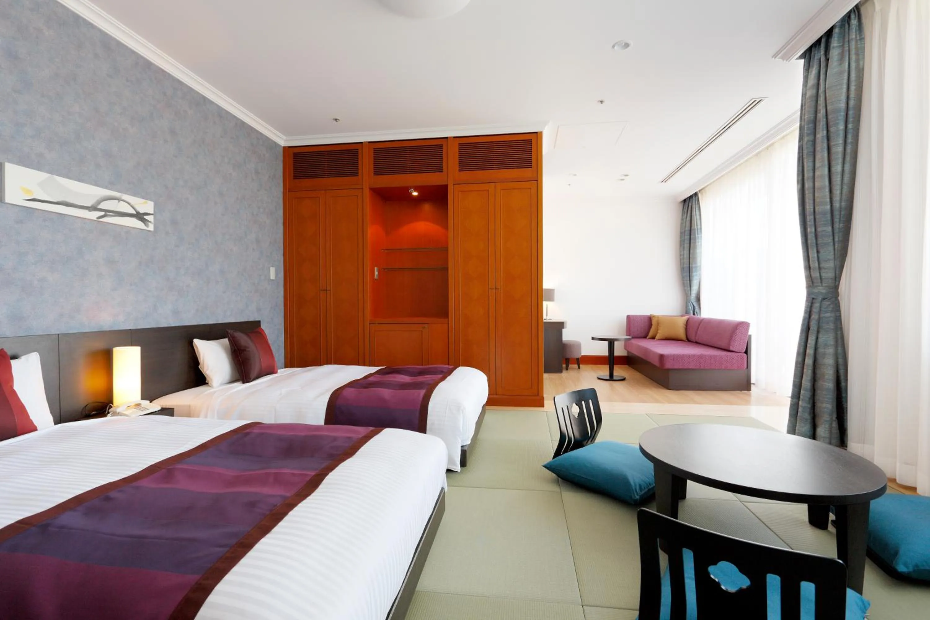 Photo of the whole room, Bed in Ryogoku View Hotel