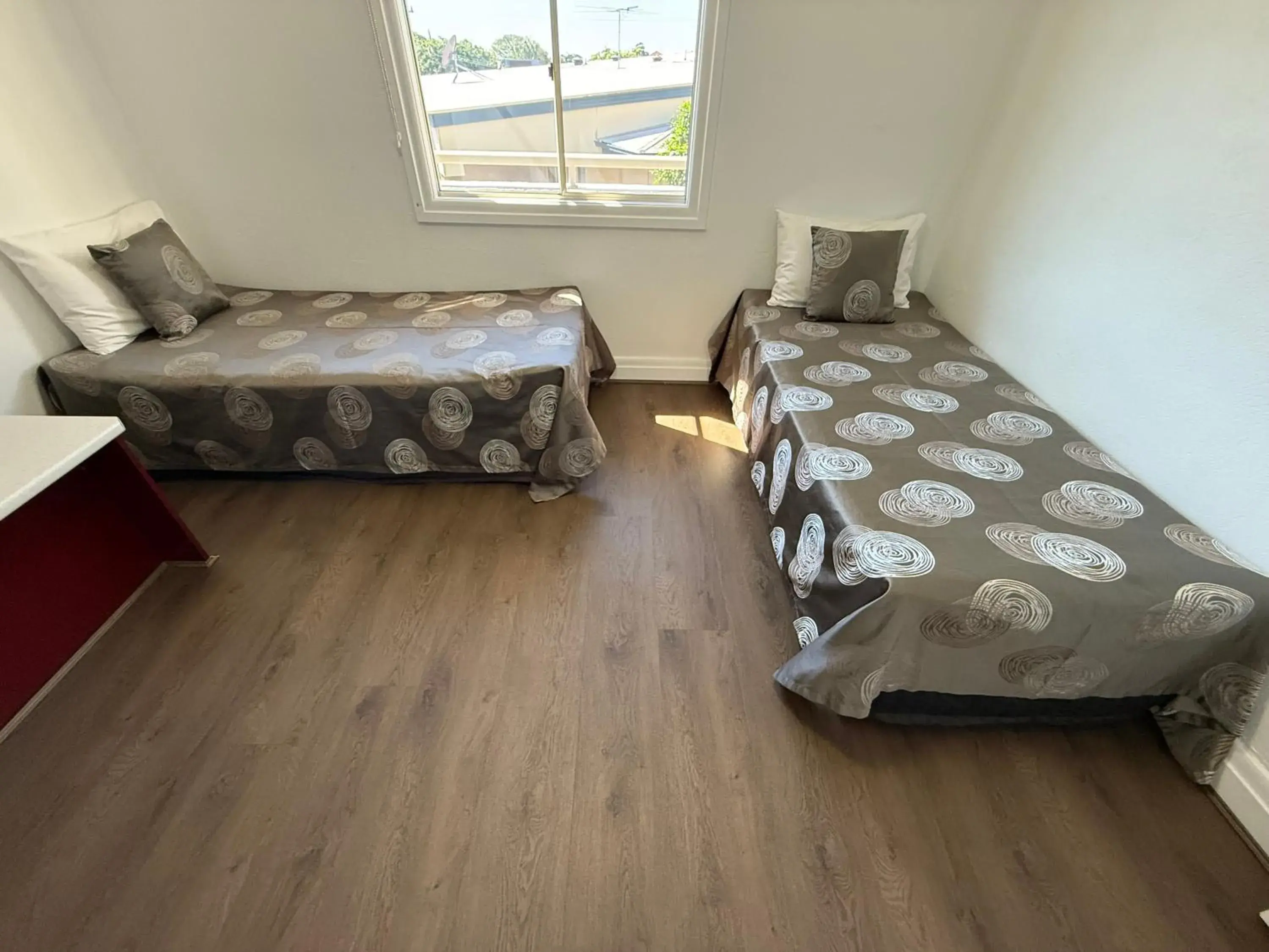 Bed in Hampton Court Apartments Bed in Hampton Court Apartments