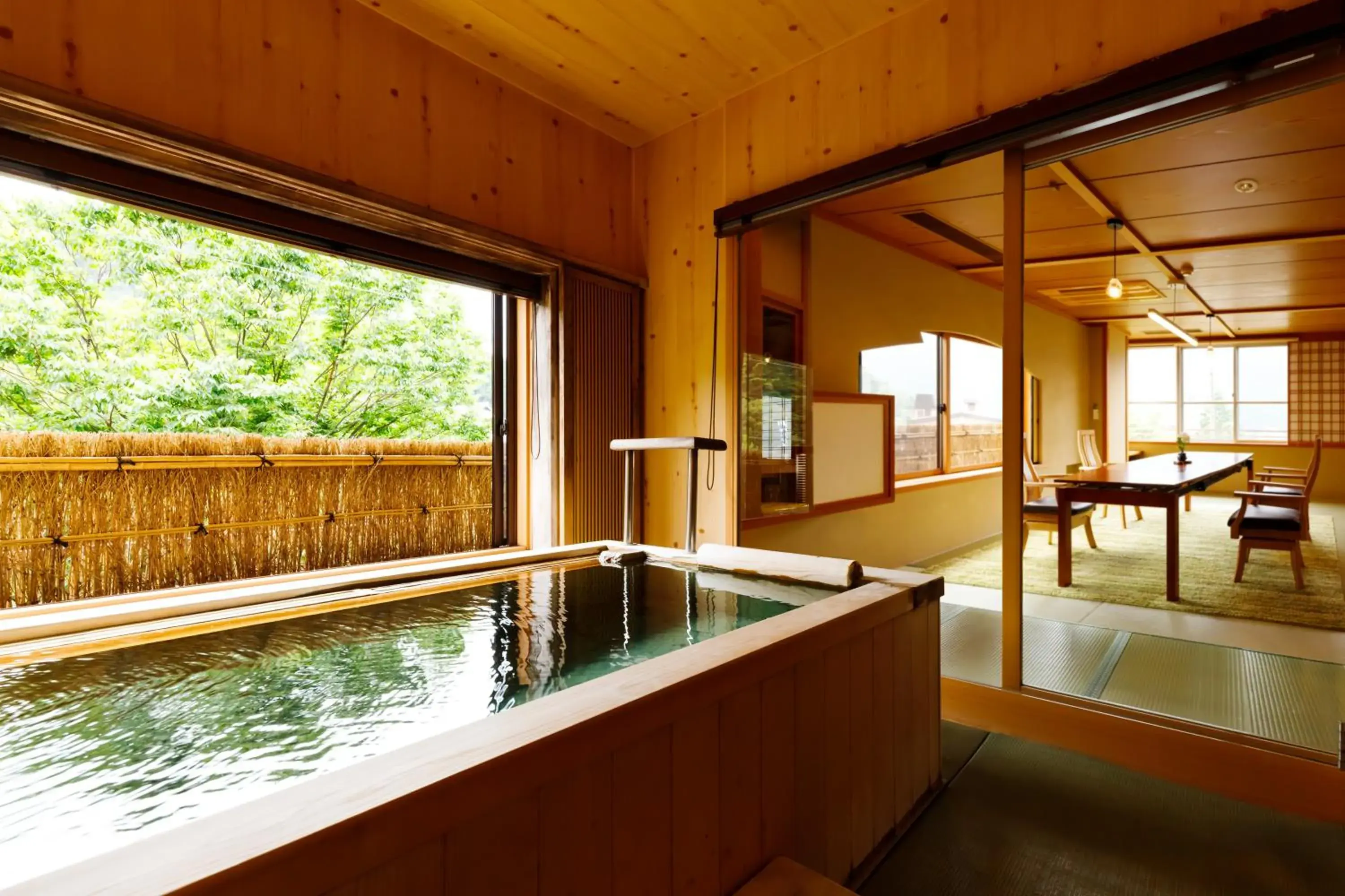 Twin Room with Tatami Area and Open-Air Bath in Suihoen Twin Room with Tatami Area and Open-Air Bath in Suihoen