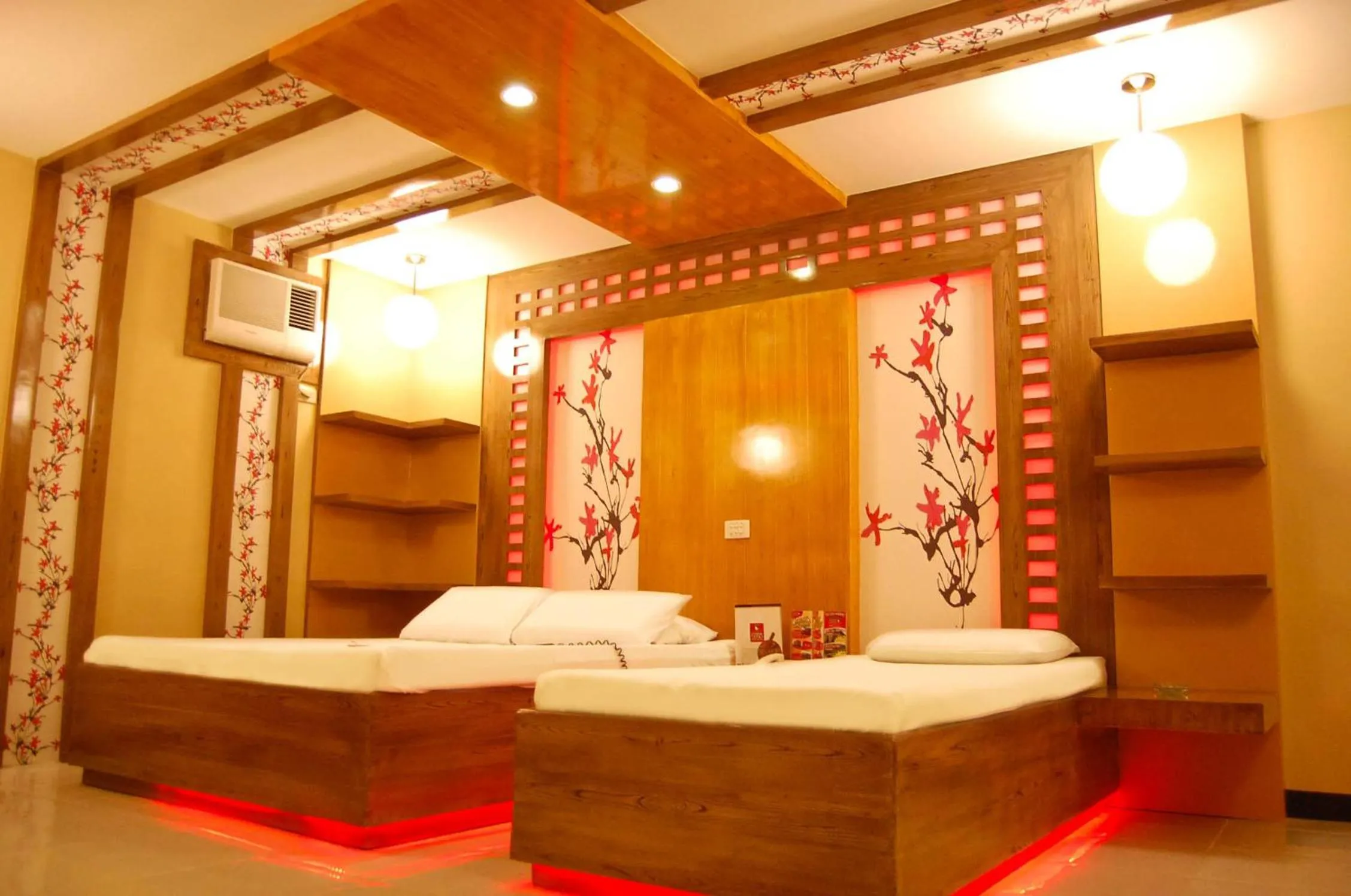 Bedroom, Bed in Hotel Sogo Quezon Avenue