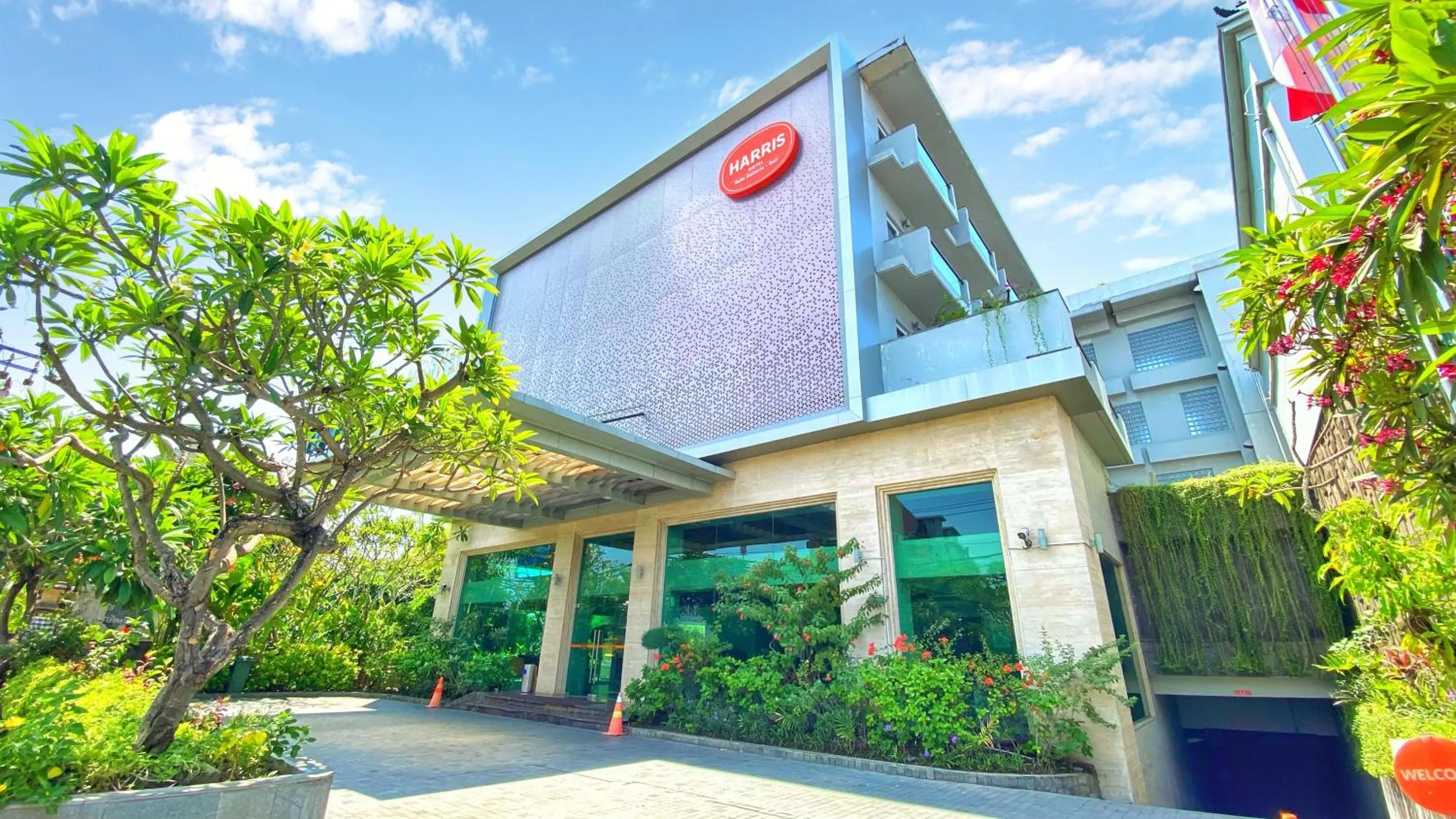 Property building in HARRIS Hotel Kuta Galleria - Bali