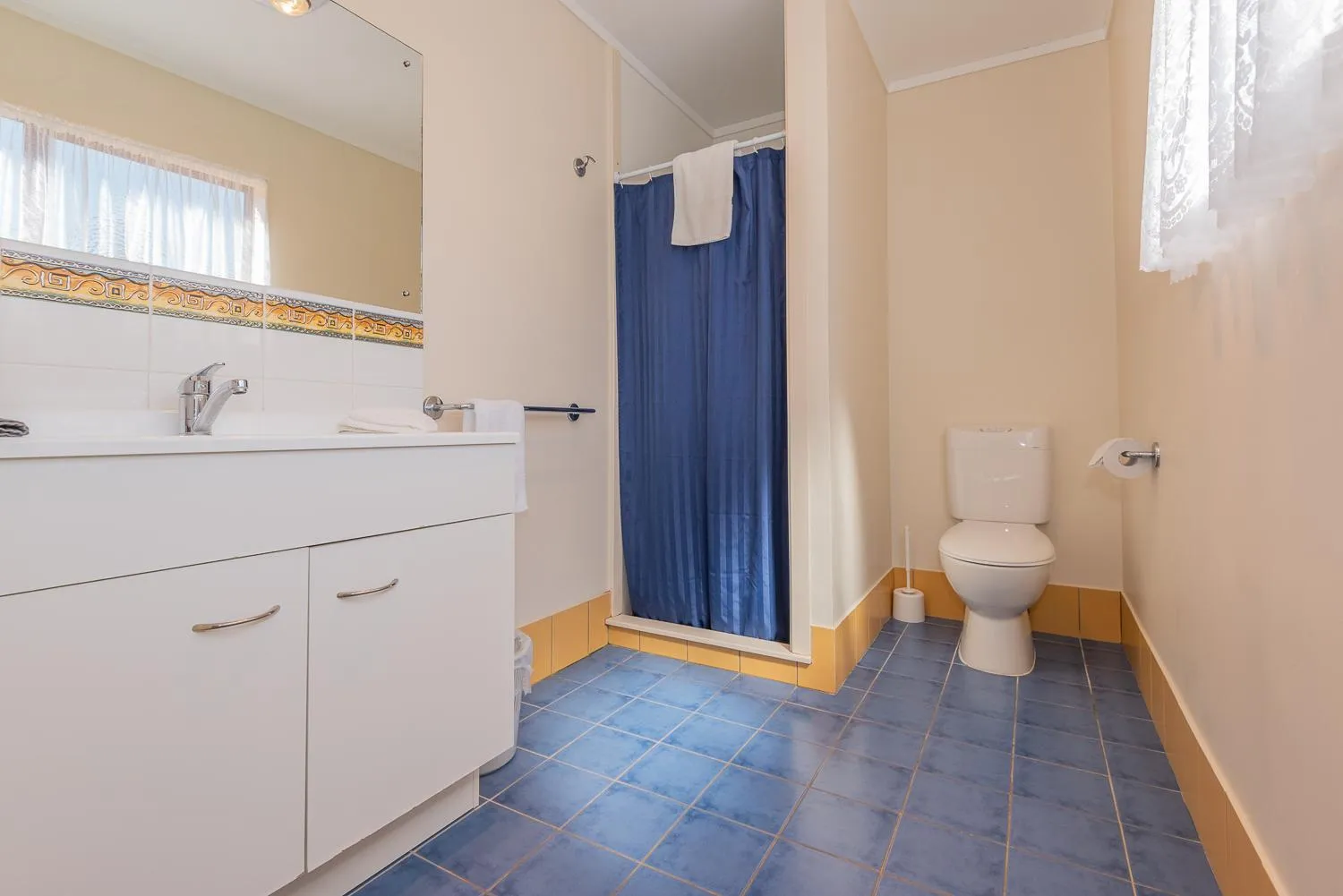 Blue Lake TOP 10 Holiday Park