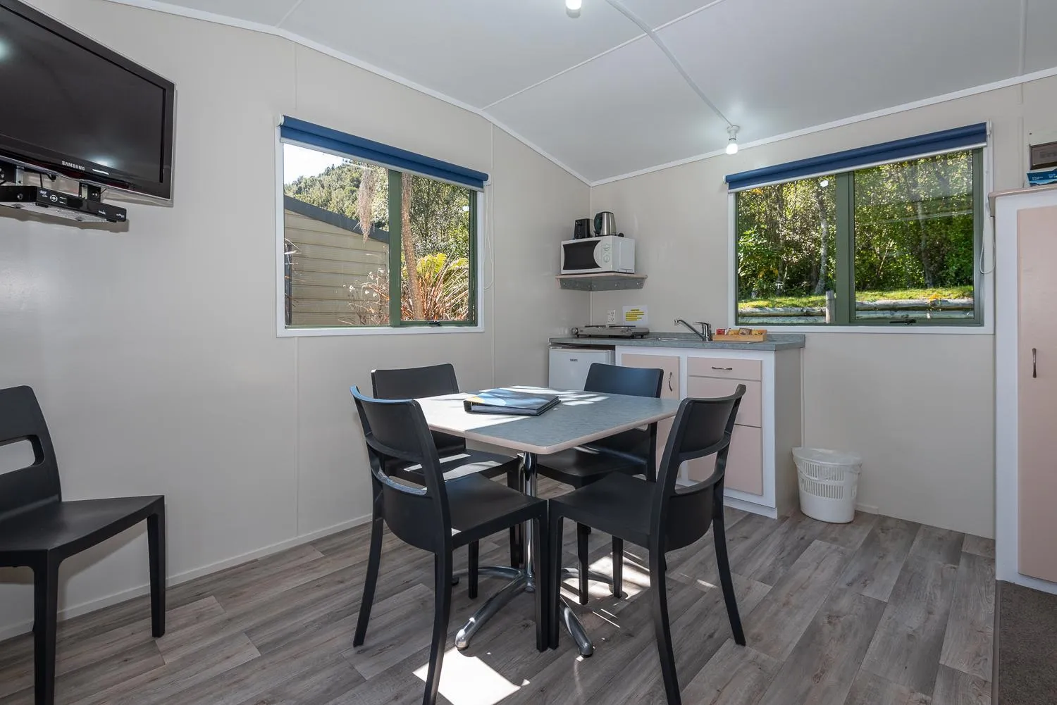 Blue Lake TOP 10 Holiday Park