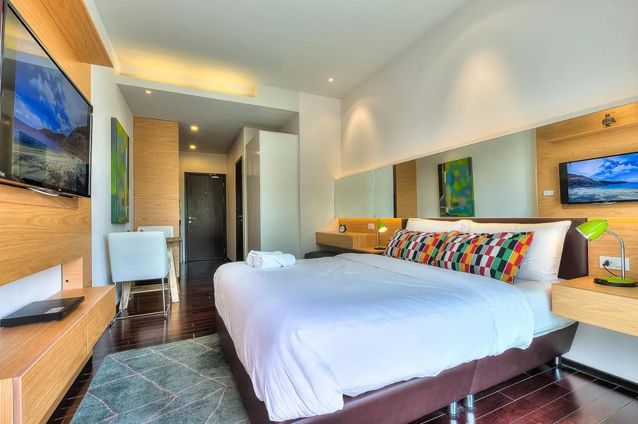 Photo of the whole room, Bed in The Title Boutique Phuket