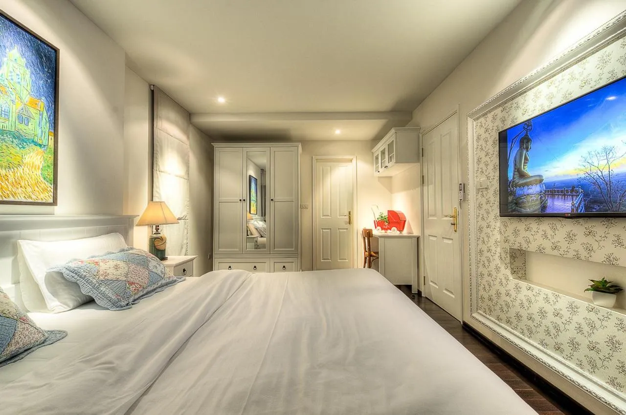 Photo of the whole room, Bed in The Title Boutique Phuket