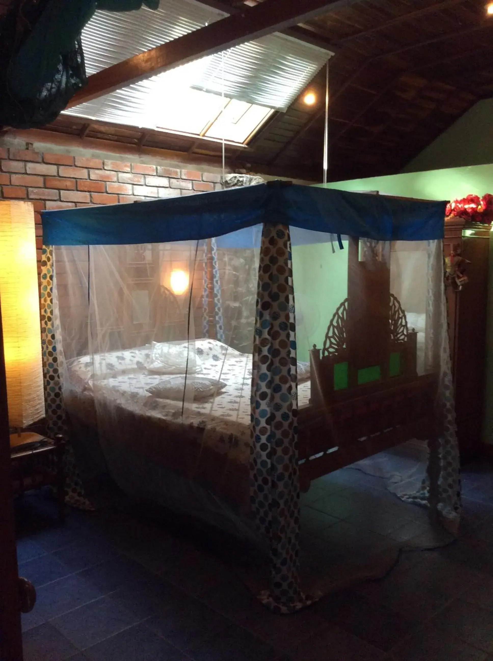 Classic Double Room with Bath - single occupancy in Maharaju Palace Classic Double Room with Bath - single occupancy in Maharaju Palace