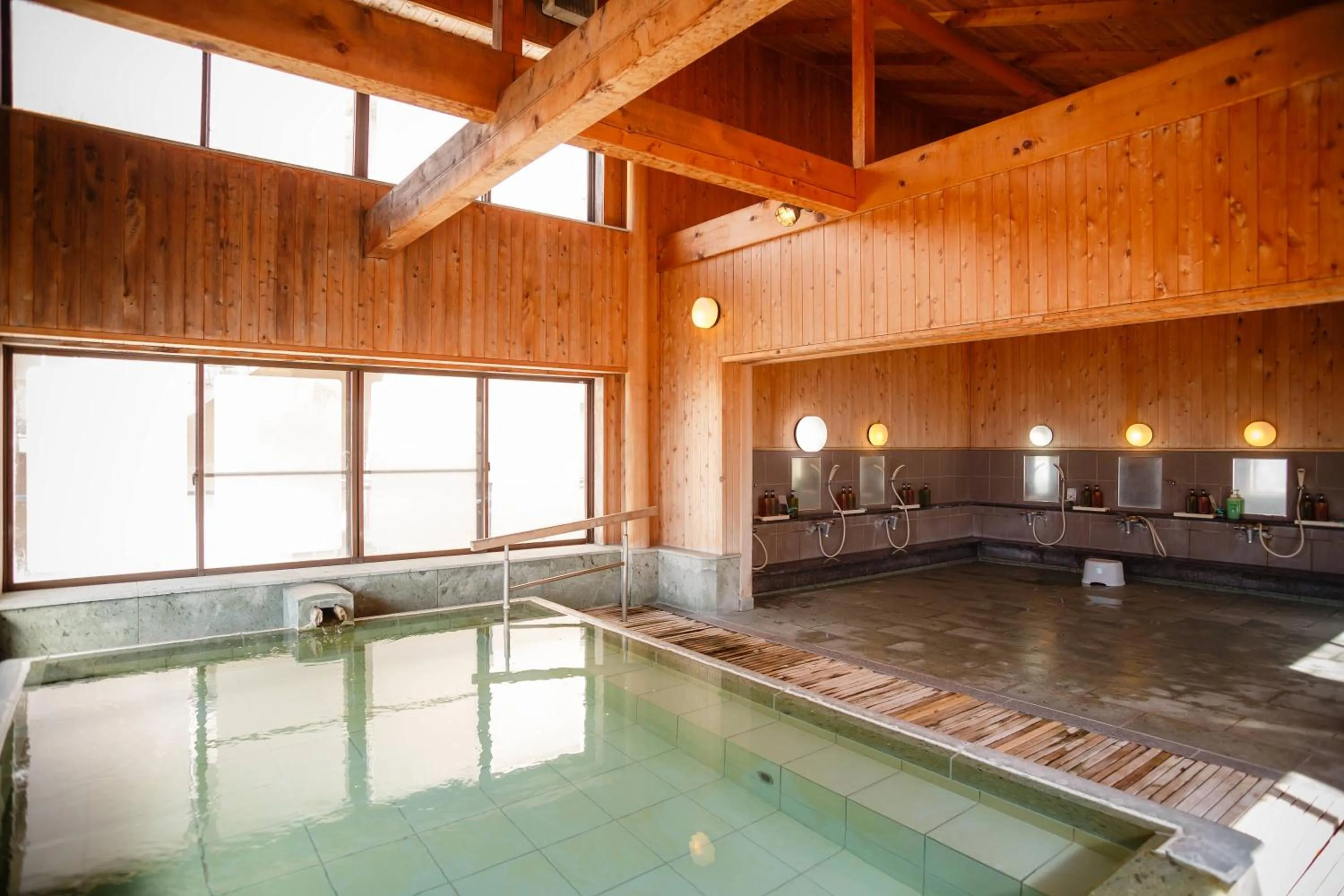 Hot Spring Bath in Yumotoya