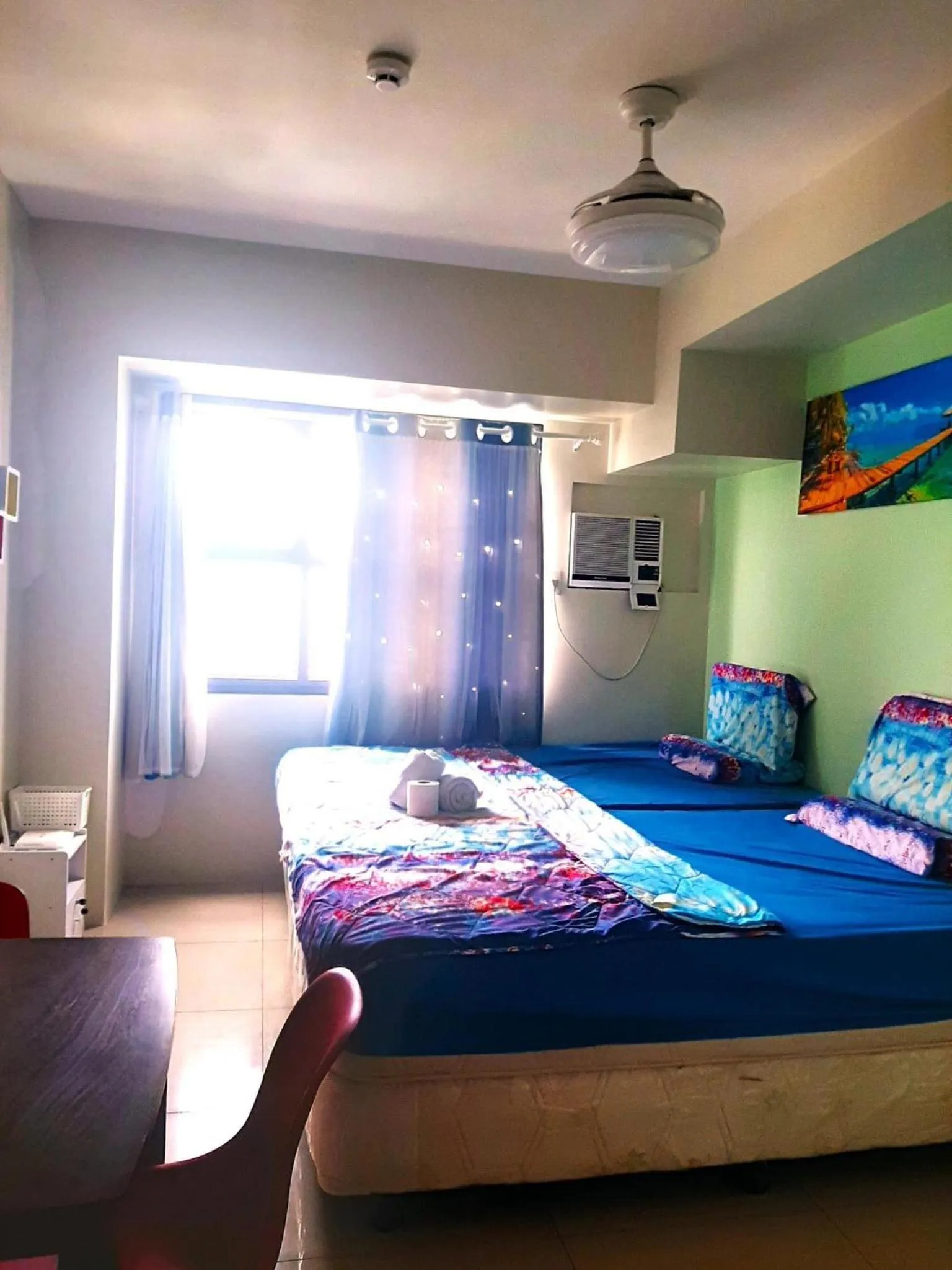 Bed in Horizons 101, Studio good for 2 person