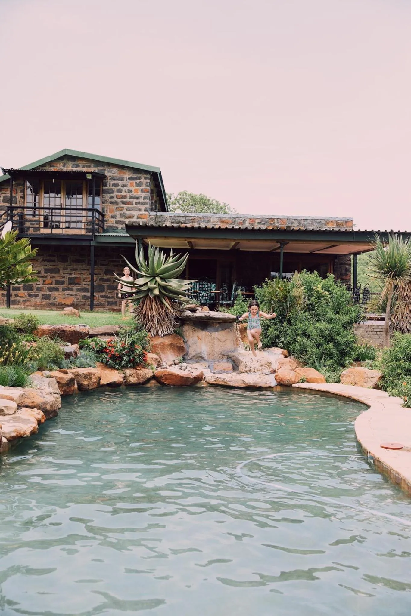 Swimming pool in Spion Kop Lodge