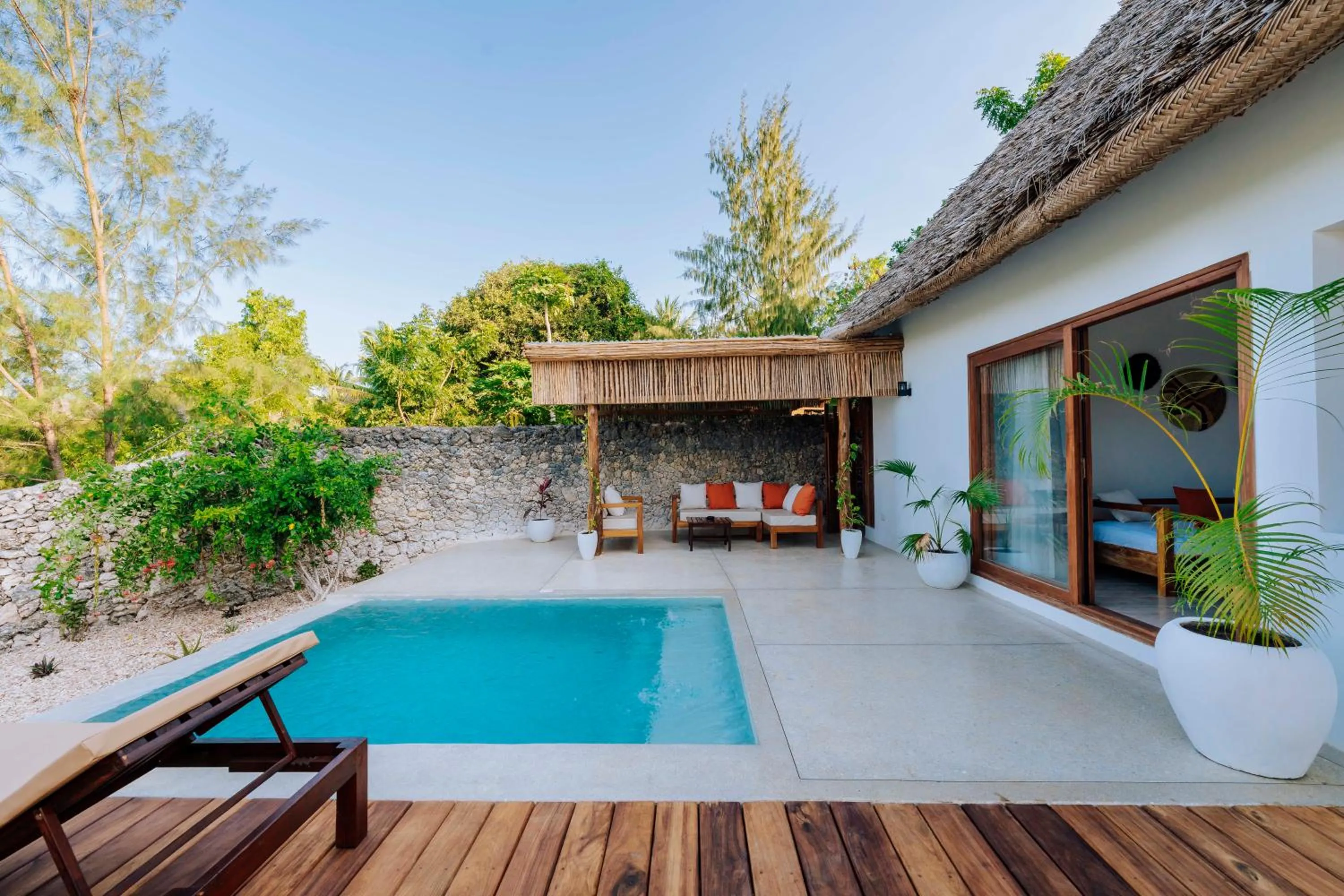 Swimming pool in Pongwe Beach Hotel