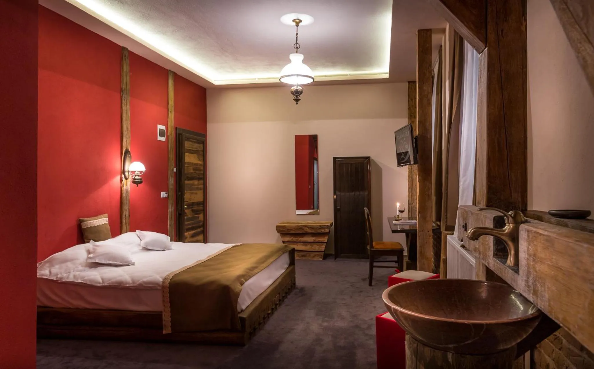 Bed in Castle Hotel Daniel