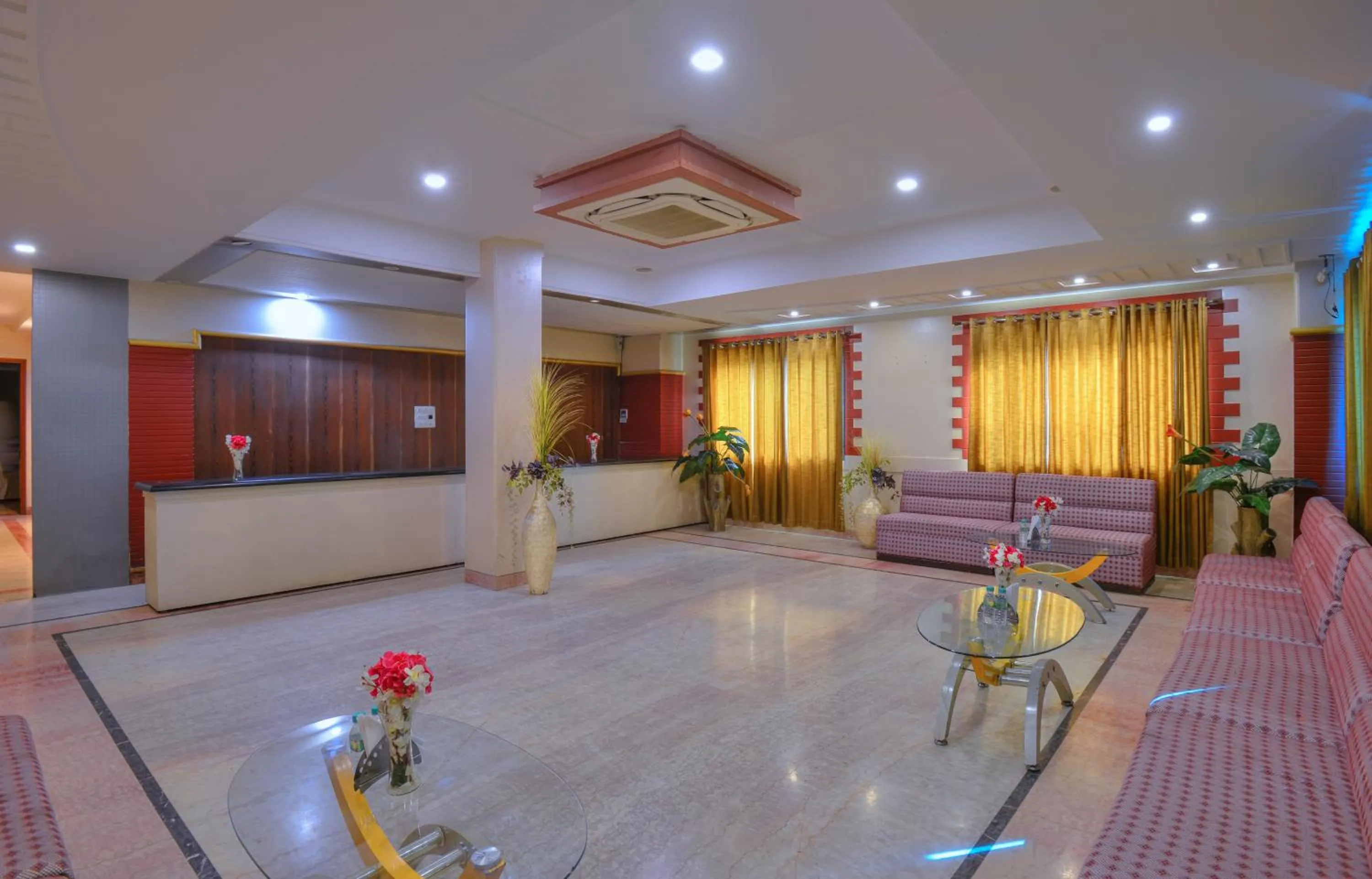 Lobby or reception in Wingston A TreeHouse Hotel, Mathura