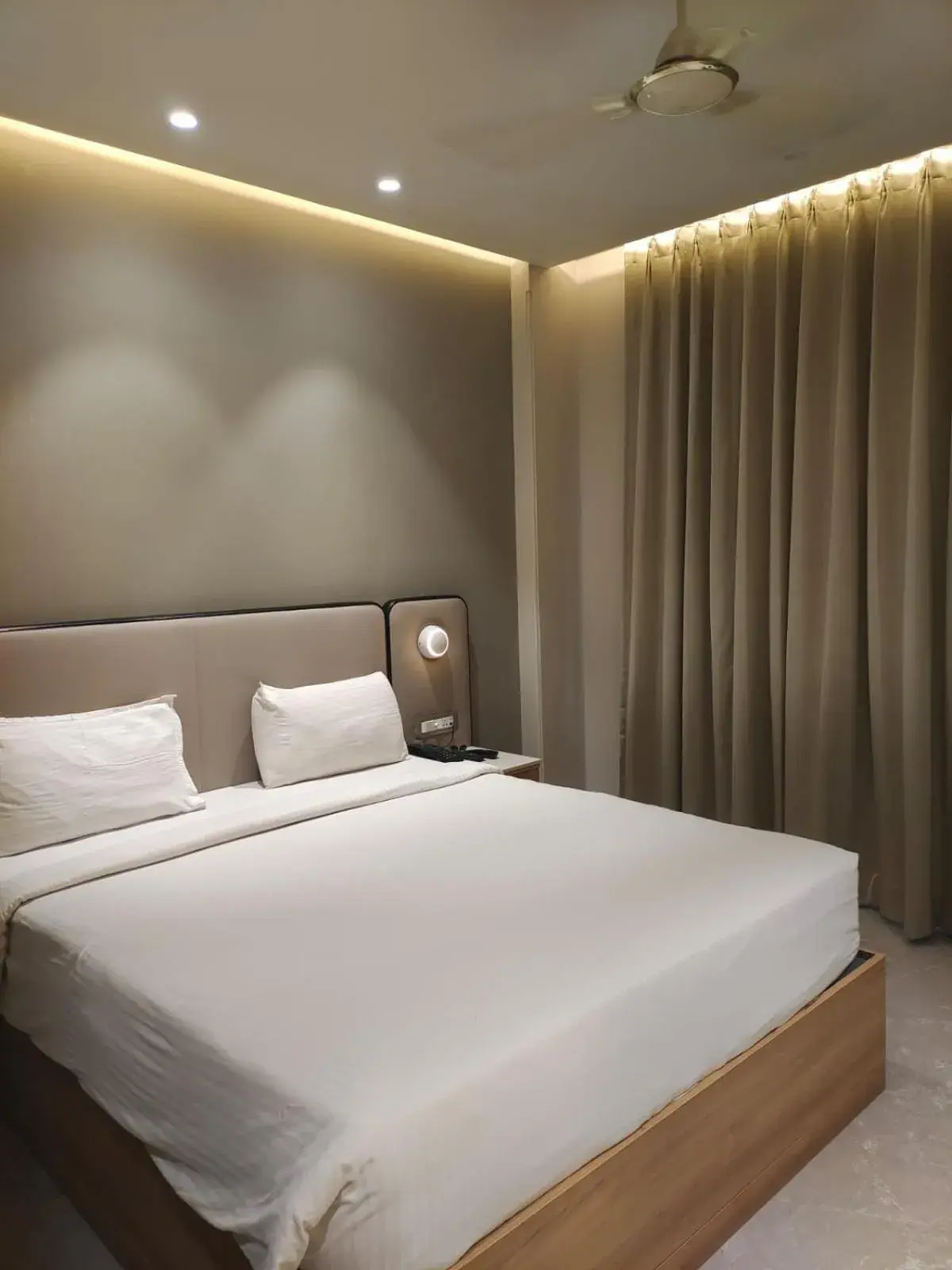 Bed in Wingston A TreeHouse Hotel, Mathura Bed in Wingston A TreeHouse Hotel, Mathura