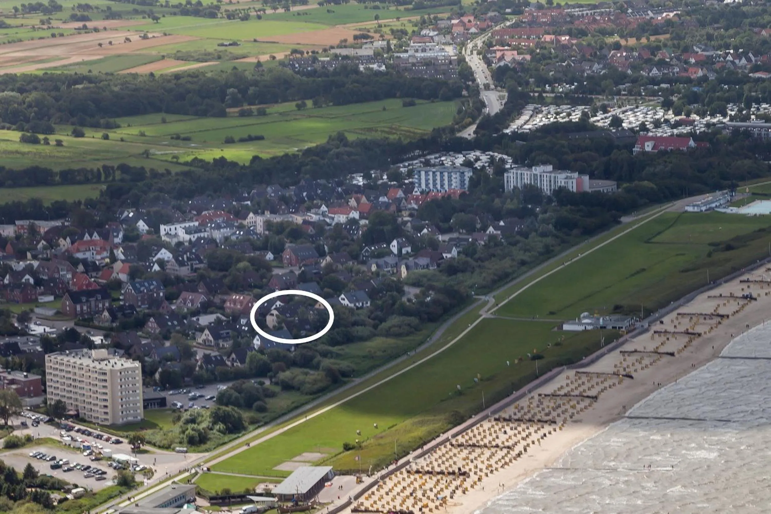 Area and facilities in Apartments Christiansen