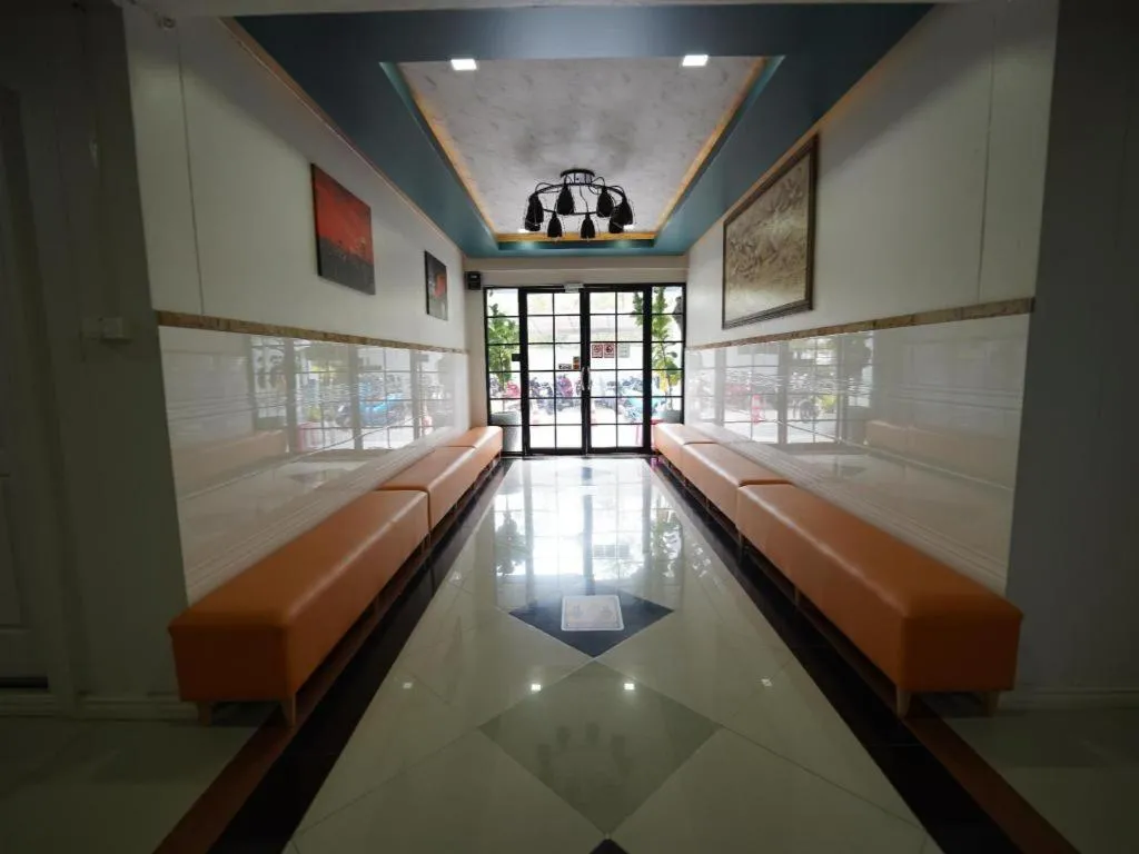 RoomQuest Prachin Buri Rojana