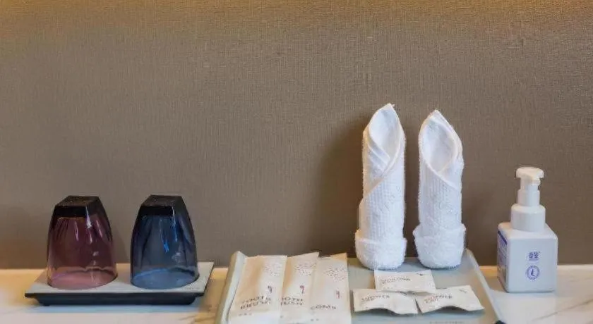 Lavande Hotel Tianjin Huayuan