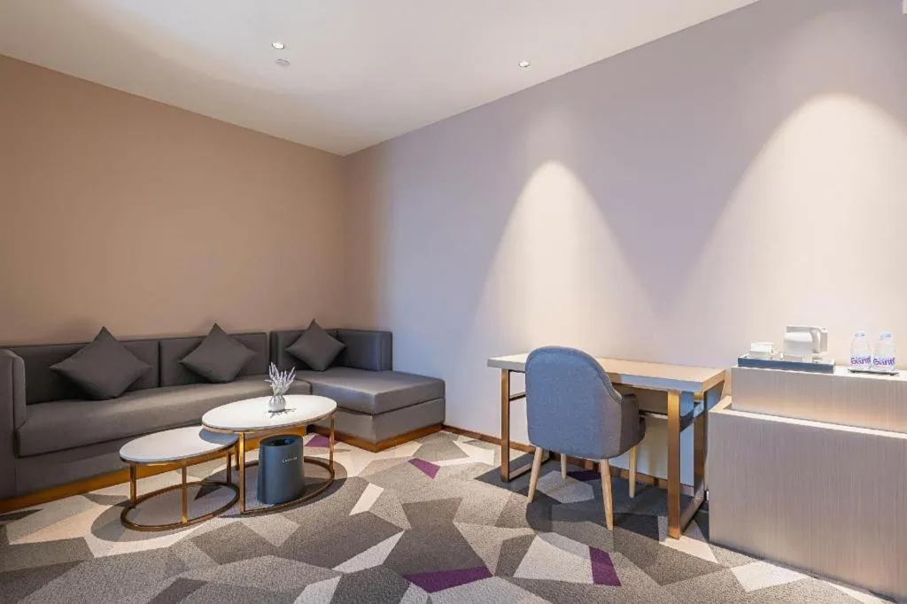 Lavande Hotel Tianjin Huayuan