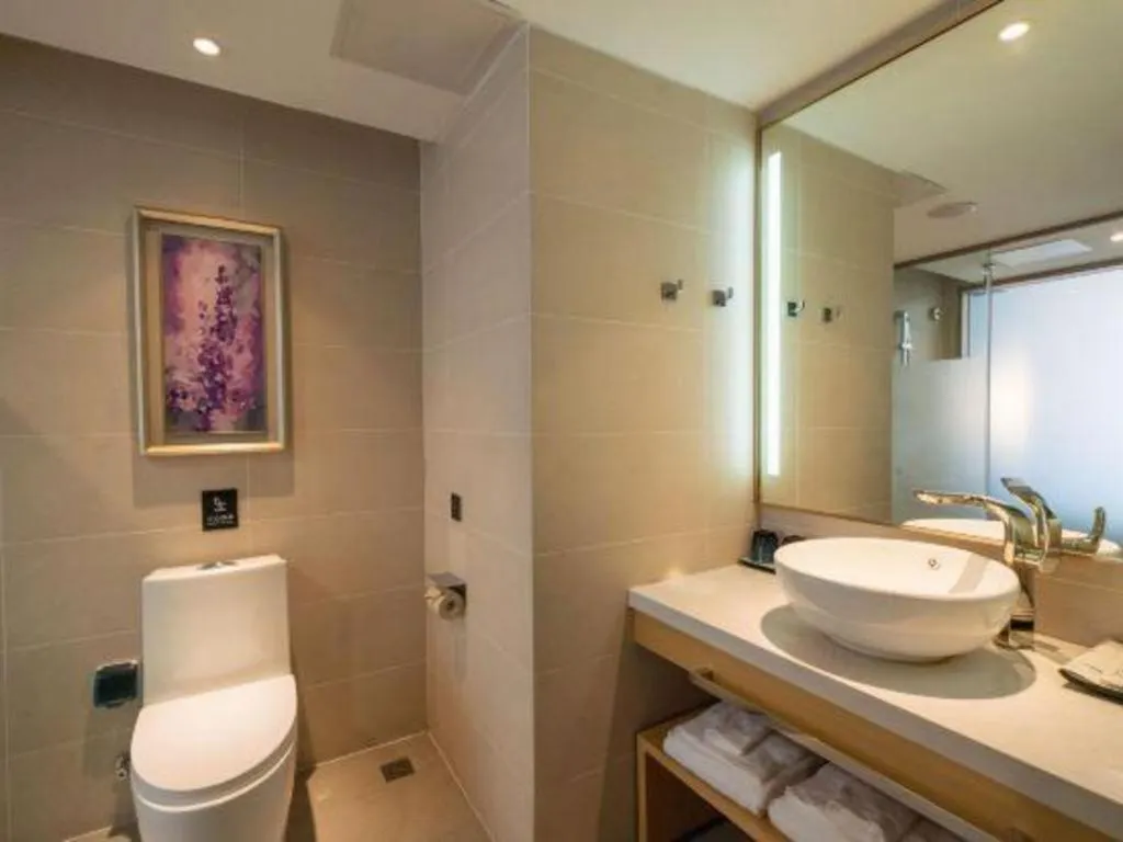 Lavande Hotel Shenyang Middle Street Walking Street Metro Station