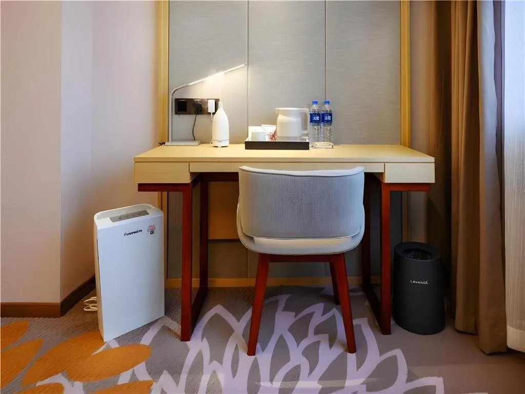 Lavande Hotel Shenyang Middle Street Walking Street Metro Station