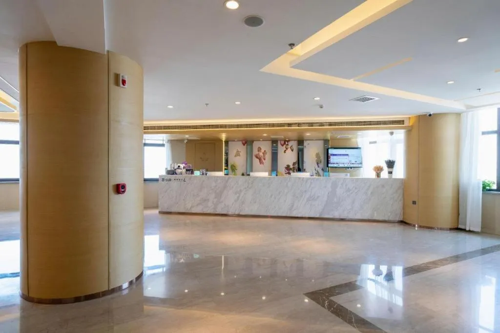 Lavande Hotel Shenyang Middle Street Walking Street Metro Station